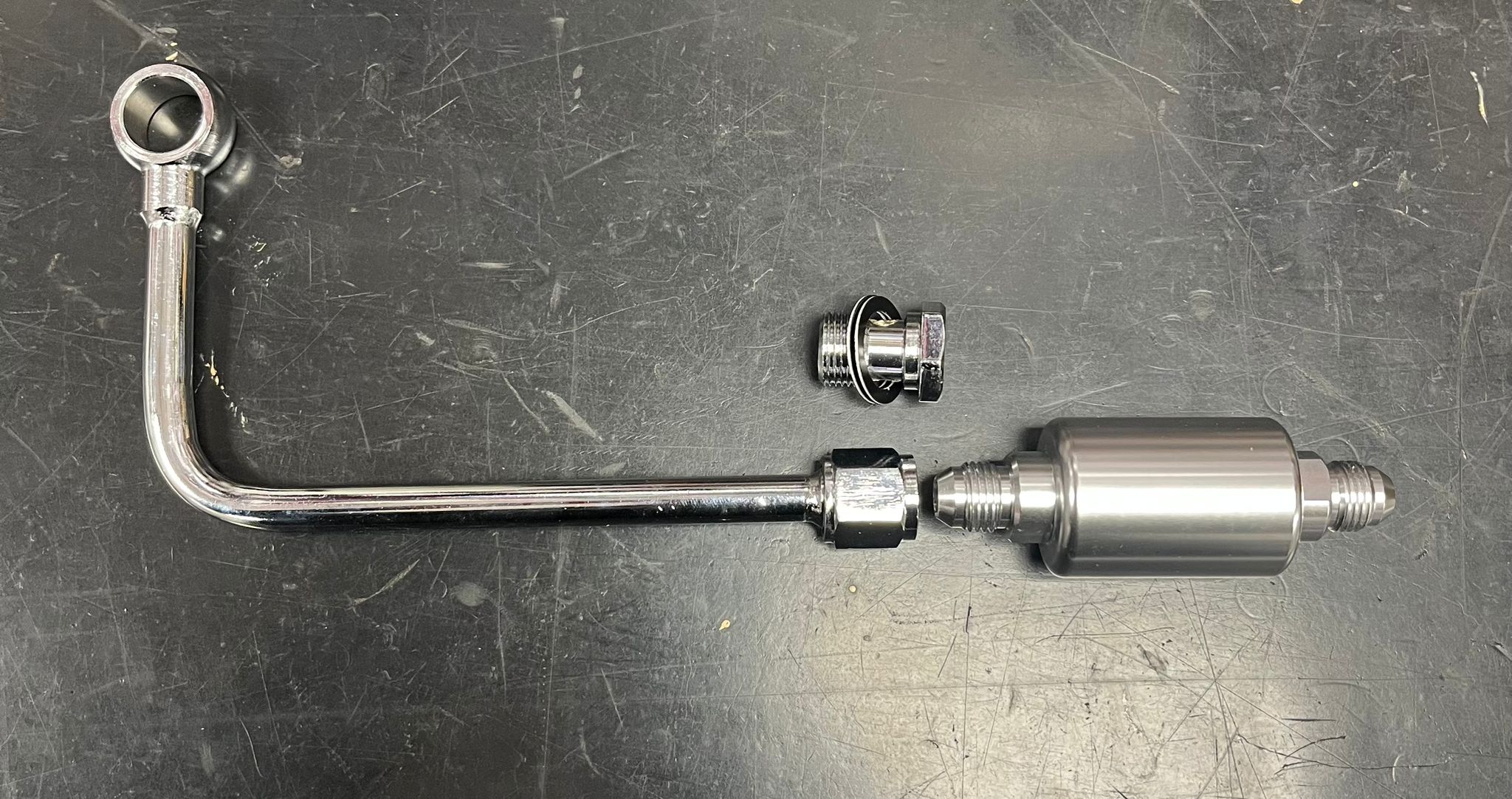 Edelbrock Performer Carburateur brandstofleiding